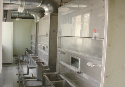 Cleaning area - behind water booth