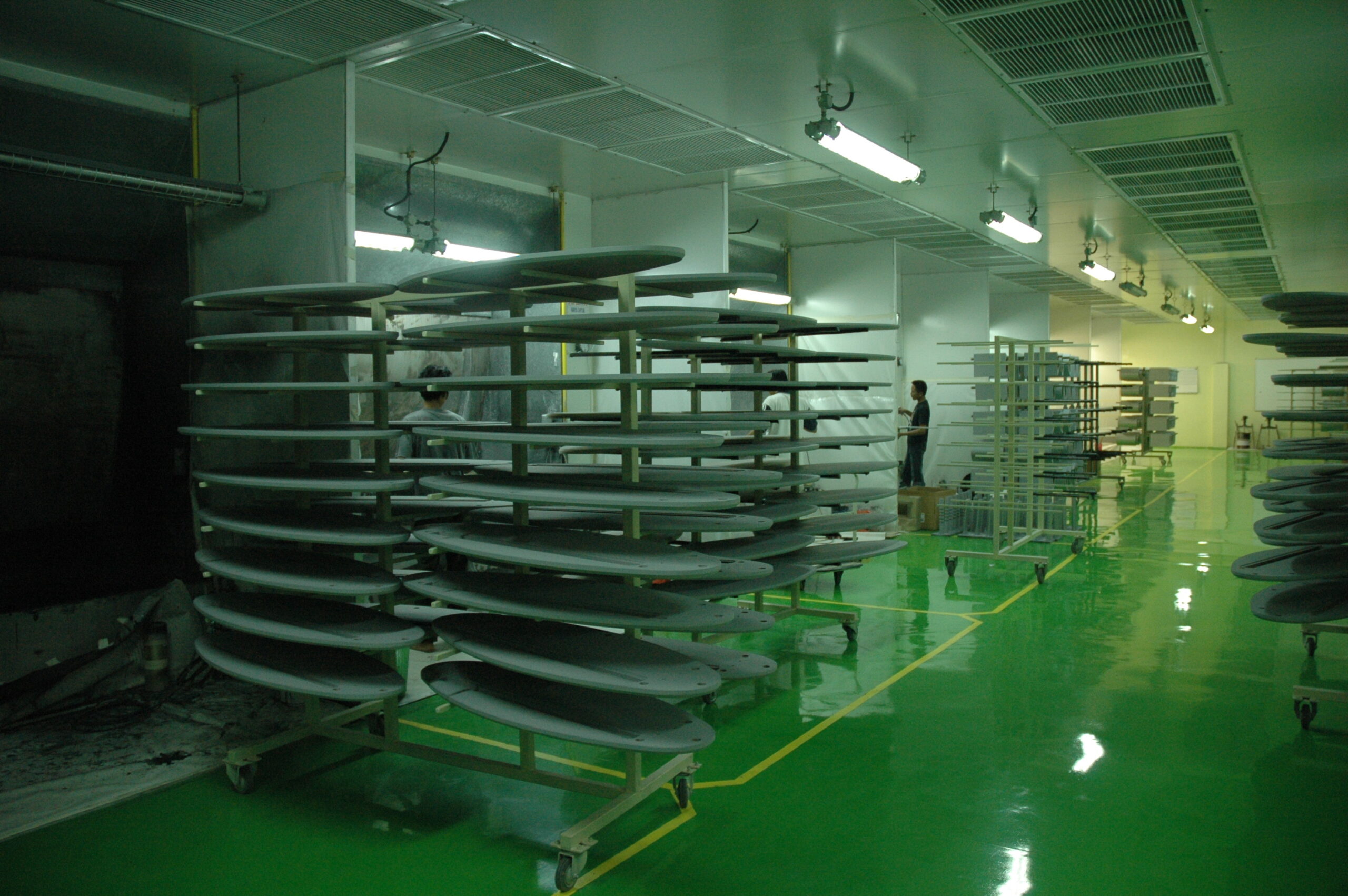 Clean room-coating area (2)